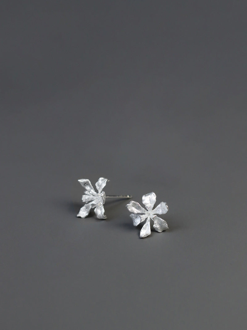 Irises Flower Charm Earring-Sterling Silver Blossom Flower Stud Earring-Small Flower-Dainty Floral Jewelry-Gift for her