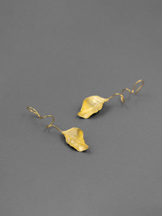 Autumn Leaves Charm Earrings-Sterling Silver Fall Leaves Dangle Earrings-Matt Silver-Harvest Thanksgiving Jewelry-Gift for woman