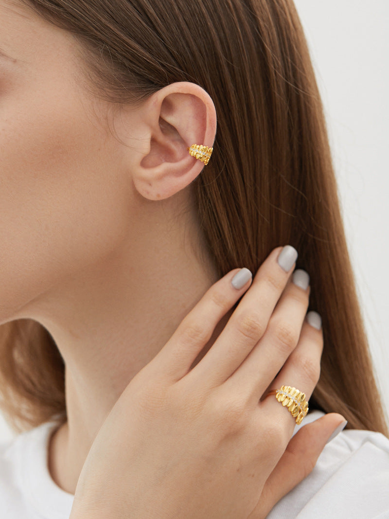 Tree Leaf Ear Cuff-Sterling Silver Leaf Zircon Ear Cuff-Sparkling Zircon-Silver Zircon Jewelry-Gift For Women