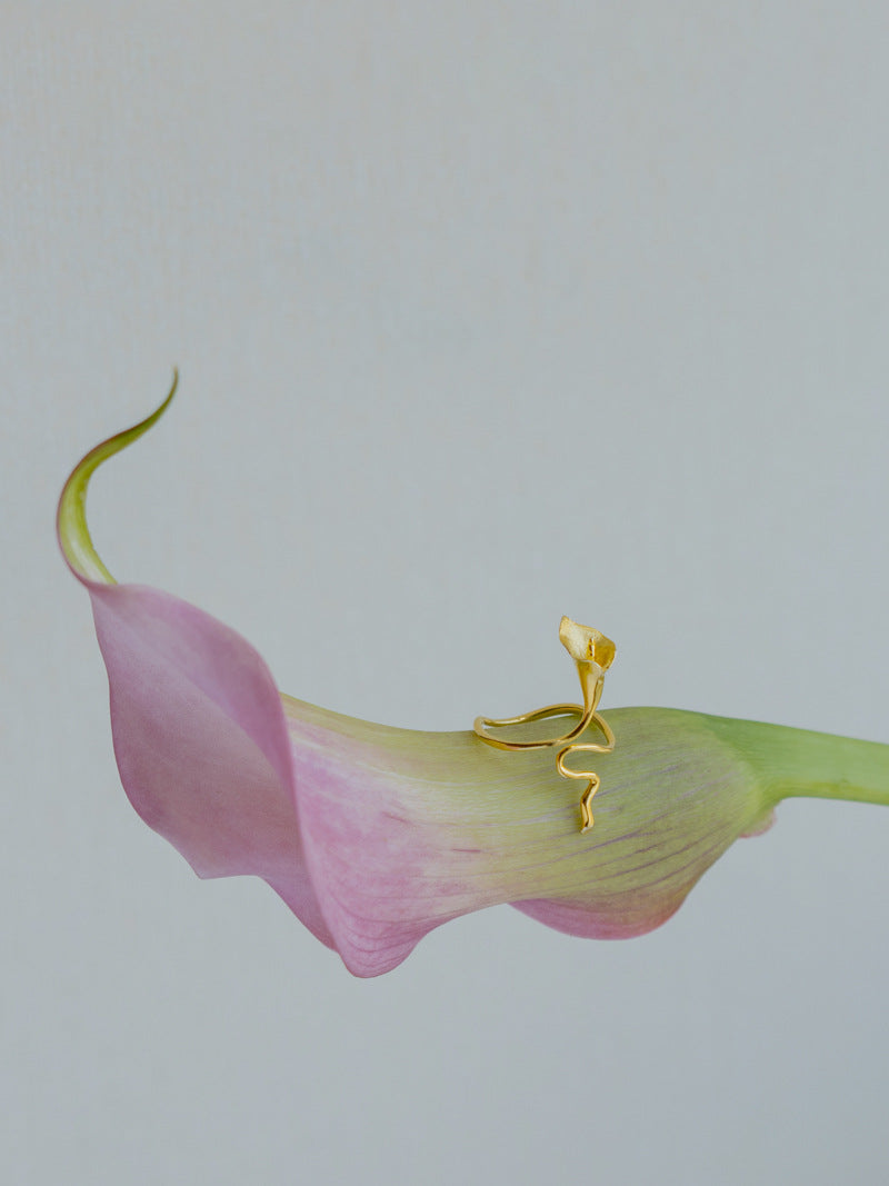 Calla Lily Ring-Sterling Silver Calla Lily Flower Open Ring-Dainty Flower-Silver Floral Jewelry-Gift for her