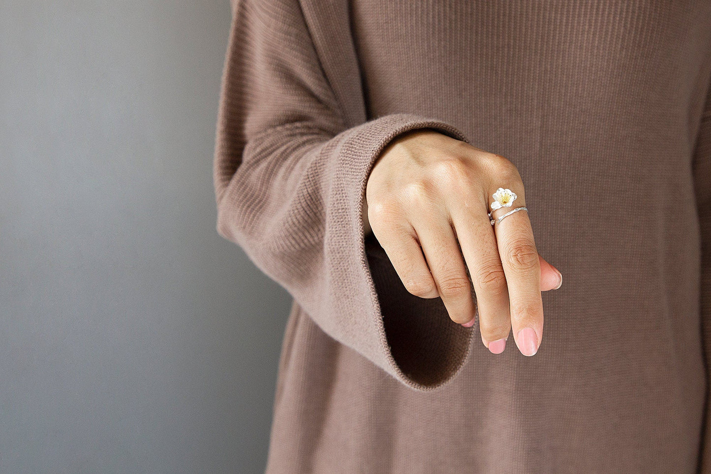 Begonia Flower Ring-Sterling Silver Blossom Flower Open Ring-Silver Bud Twig-Floral Jewelry-Bridesmaid gifts-Gift for her cindysilverstudio