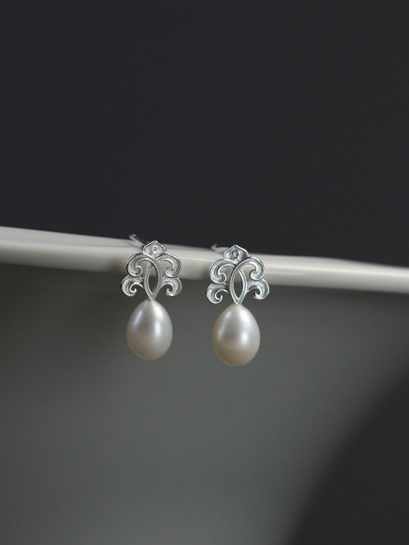 Classic Pattern Pearl Earrings-Sterling Silver Pattern Pearl Stud Earrings-Waterdrop Pearl-Silver Pearl Jewelry-Gift for her cindysilverstudio