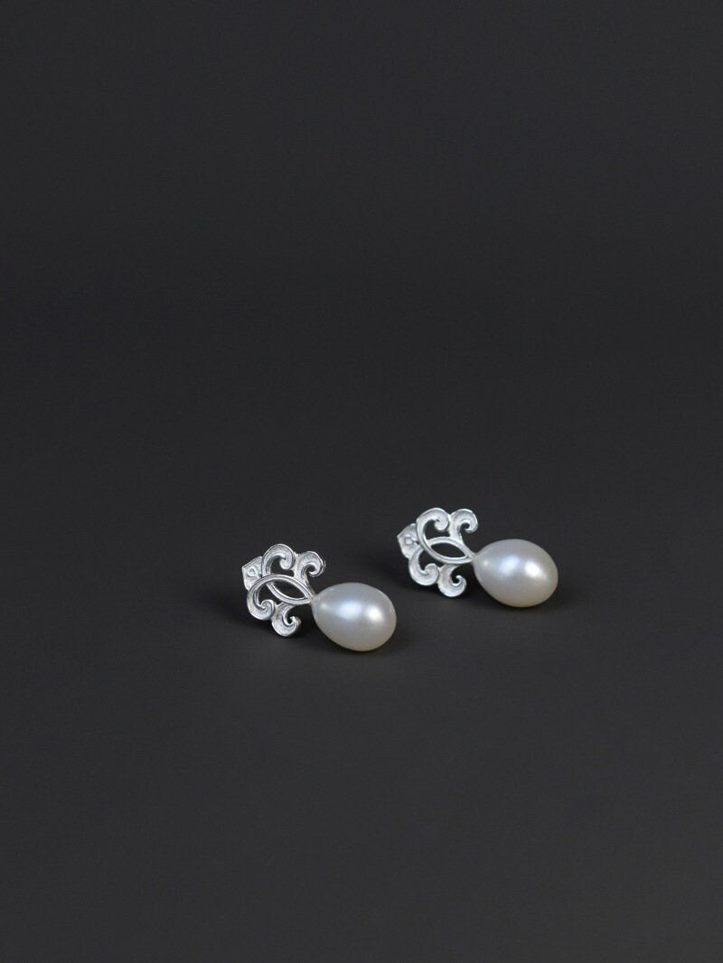 Classic Pattern Pearl Earrings-Sterling Silver Pattern Pearl Stud Earrings-Waterdrop Pearl-Silver Pearl Jewelry-Gift for her cindysilverstudio