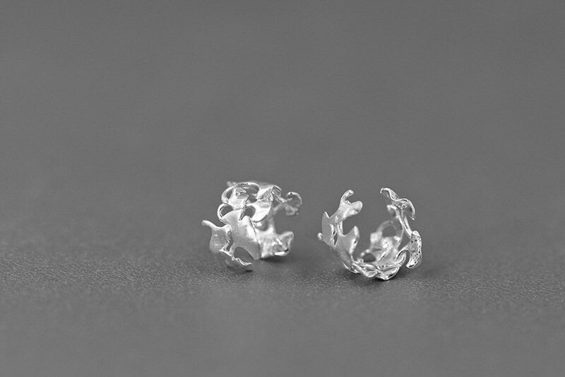 Gingko Leaf Earrings-Sterling Silver Leaf Charm Clip-on Earrings-Dainty Leaf-Silver Plant Jewelry-Gift for her cindysilverstudio