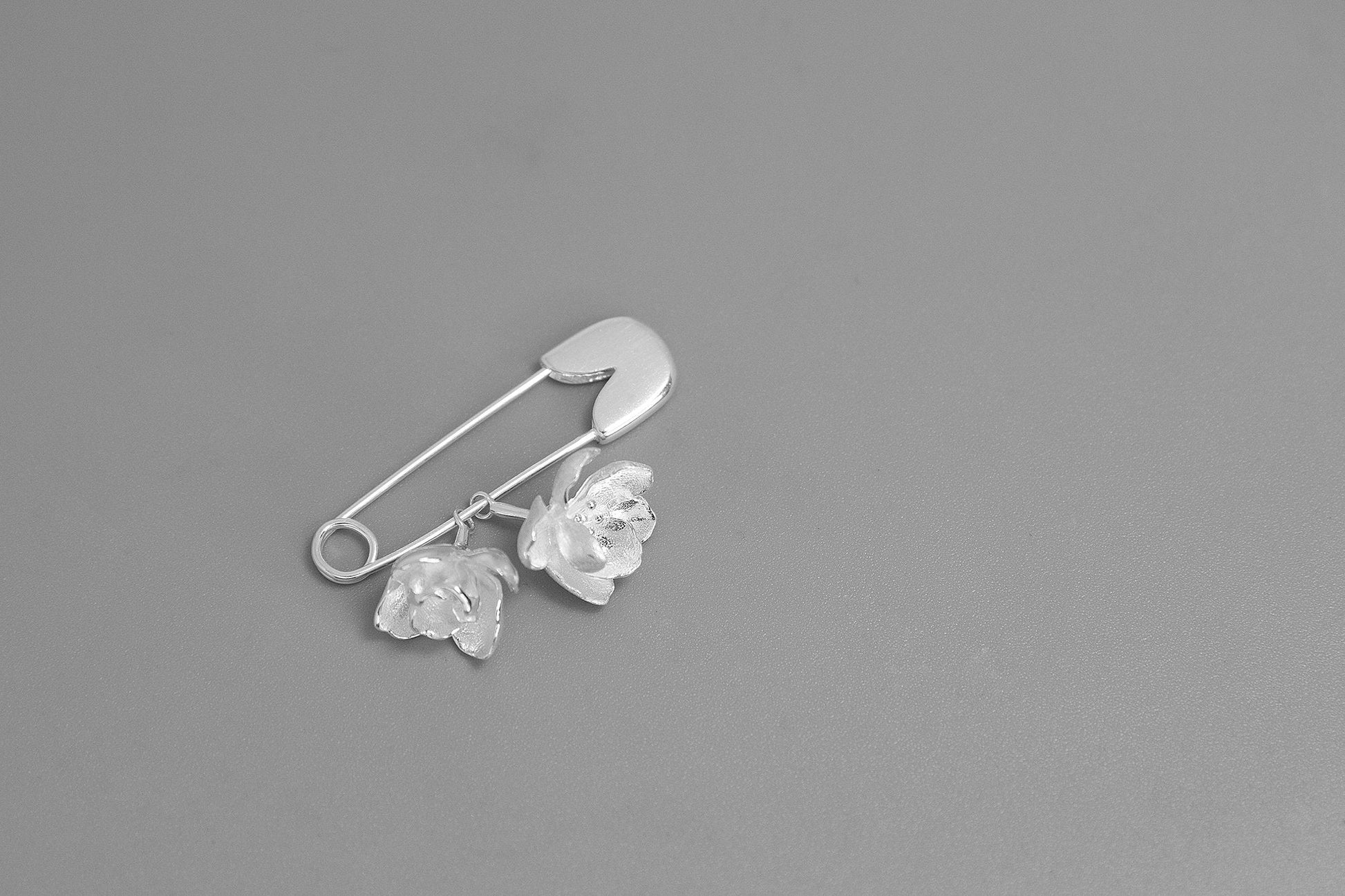 Jasmine Flower Charm Brooch-Sterling Silver Safety Pin Blossom Flower Pin-Floral Jewelry-Jasmine Jewelry-Gift for her cindysilverstudio