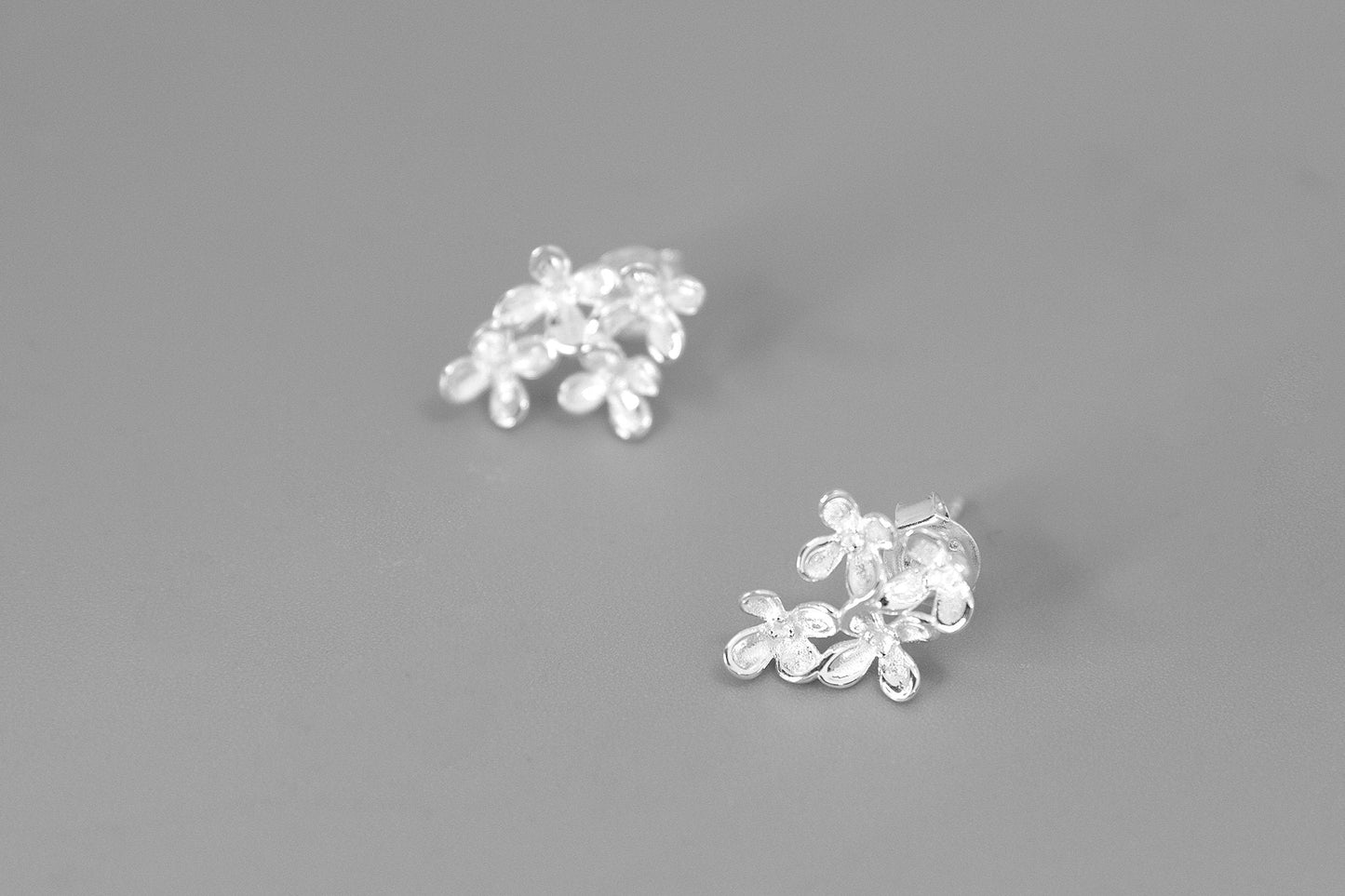 Sweet Osmanthus Charm Earring-Sterling Silver Blossom Flower Stud Earring-Small Flower-Floral Flower Jewelry-Gift for her cindysilverstudio