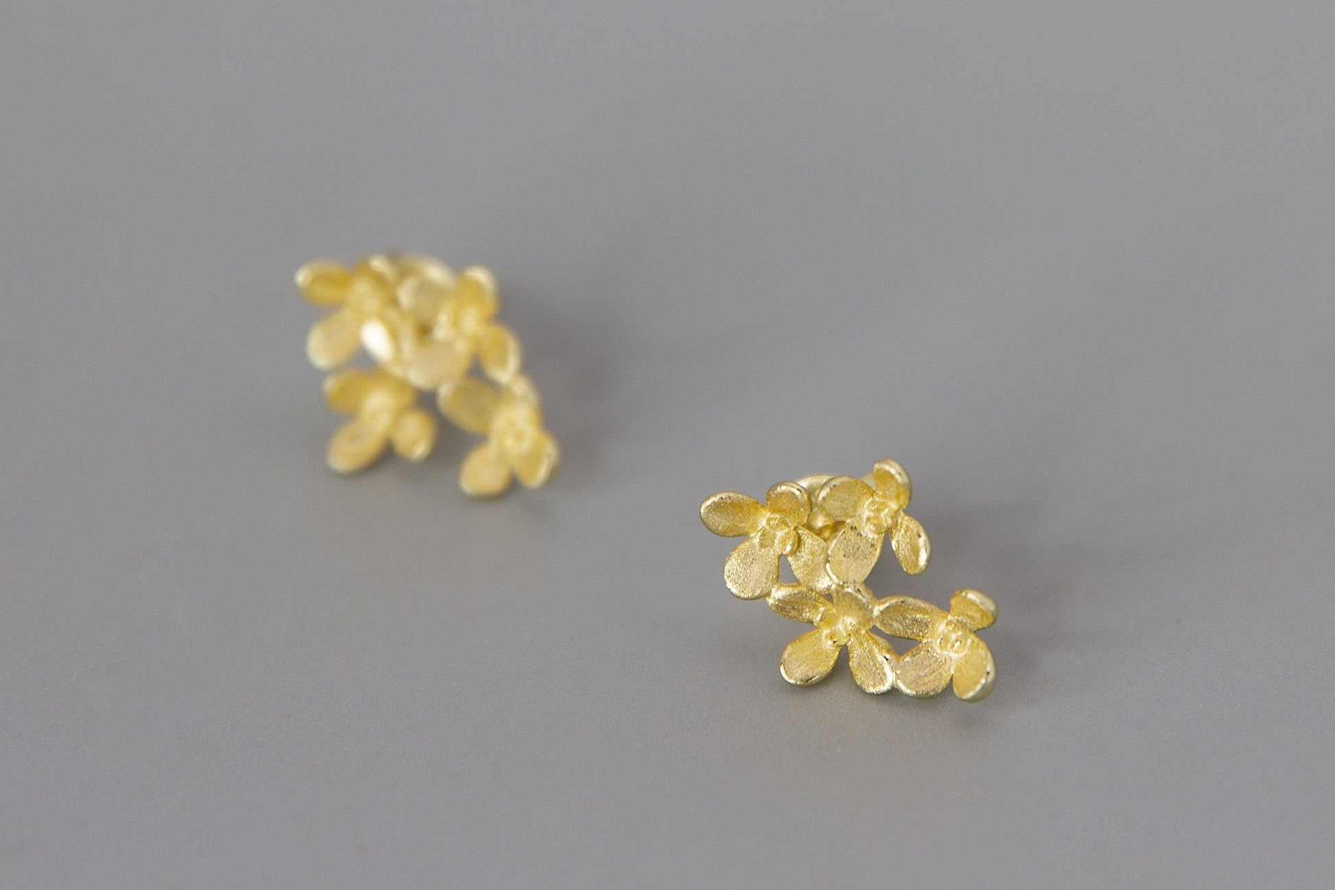 Sweet Osmanthus Charm Earring-Sterling Silver Blossom Flower Stud Earring-Small Flower-Floral Flower Jewelry-Gift for her cindysilverstudio