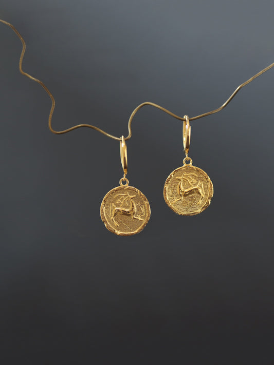 Deer Charm Earring-Sterling Silver Cameo Deer Coin Earring-Antique Silver Jewelry-Gift for her